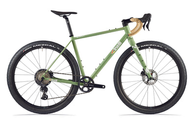 Speciale Gravel: The Making of a steel masterpiece in Milano