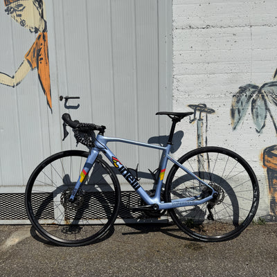SUPERSTAR - ULTEGRA DISC - TEST BIKE